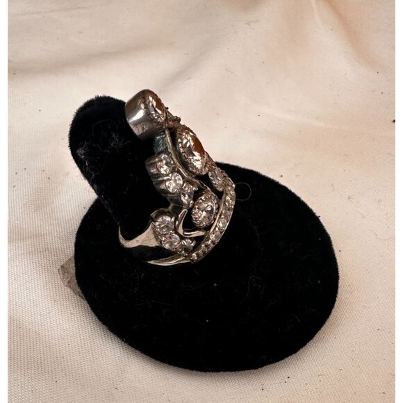 Vintage Sterling CROWN ring with clear stones sz 7 - Picture 3 of 6